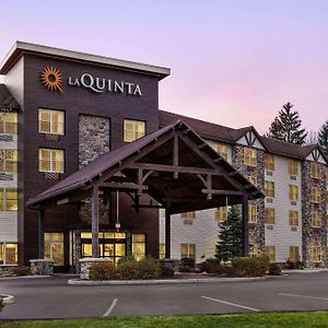 La Quinta Inn & Suites By Wyndham Lake George